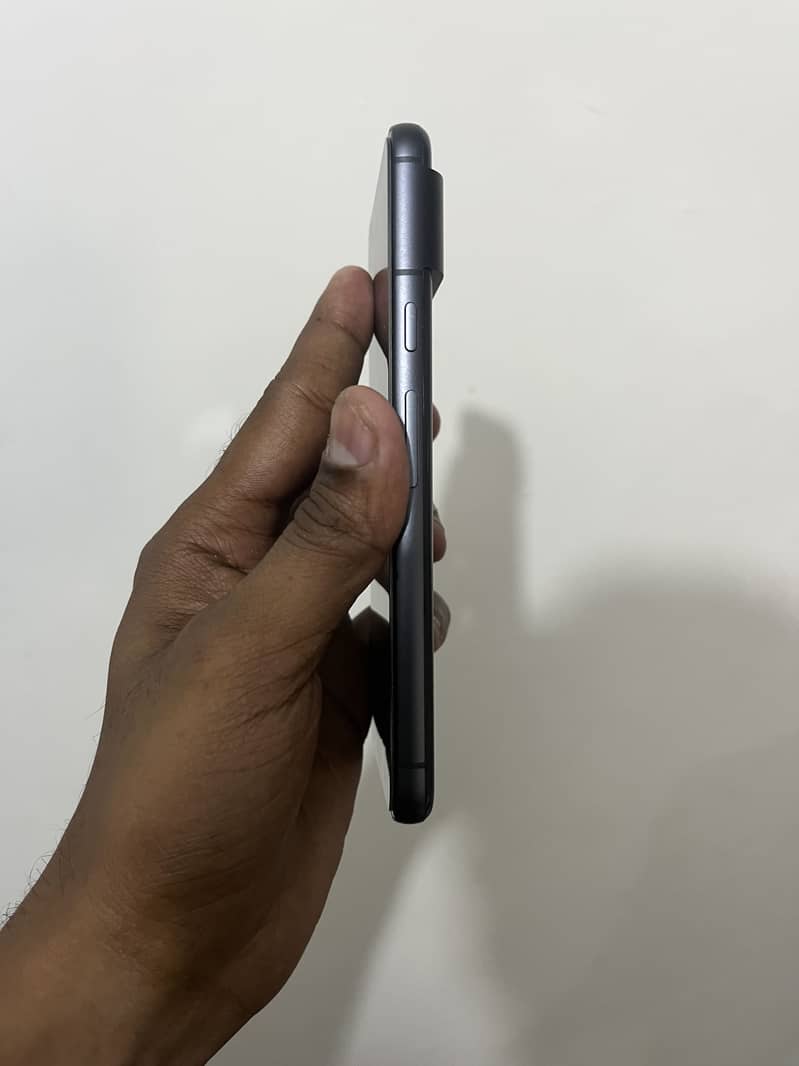 Google Pixel 8 6