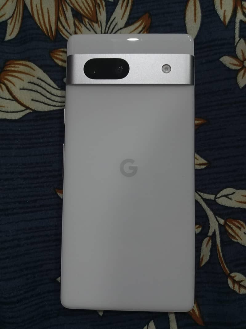 Google Pixel 7a 4