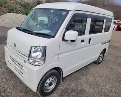 Nissan Clipper 2022