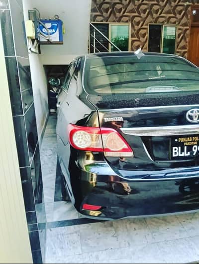 Toyota Corolla GLI 2011