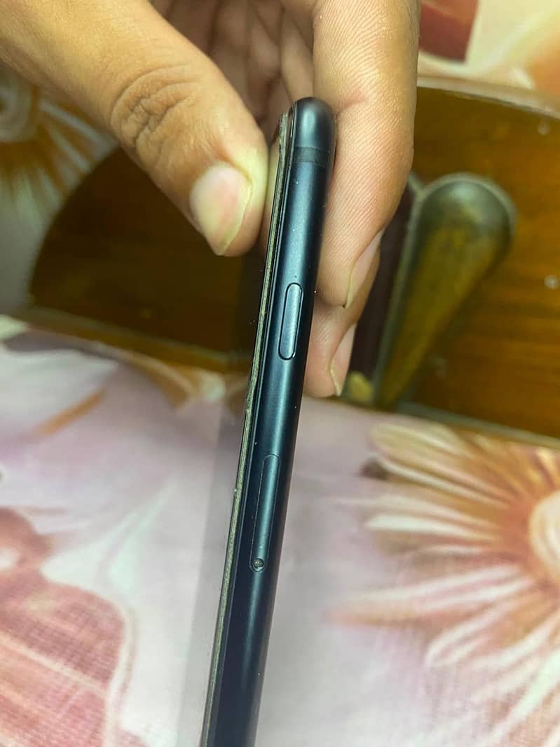 Apple iPhone 7 2