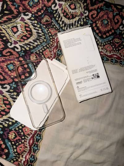 Iphone 16 pro max magsafe clear case
