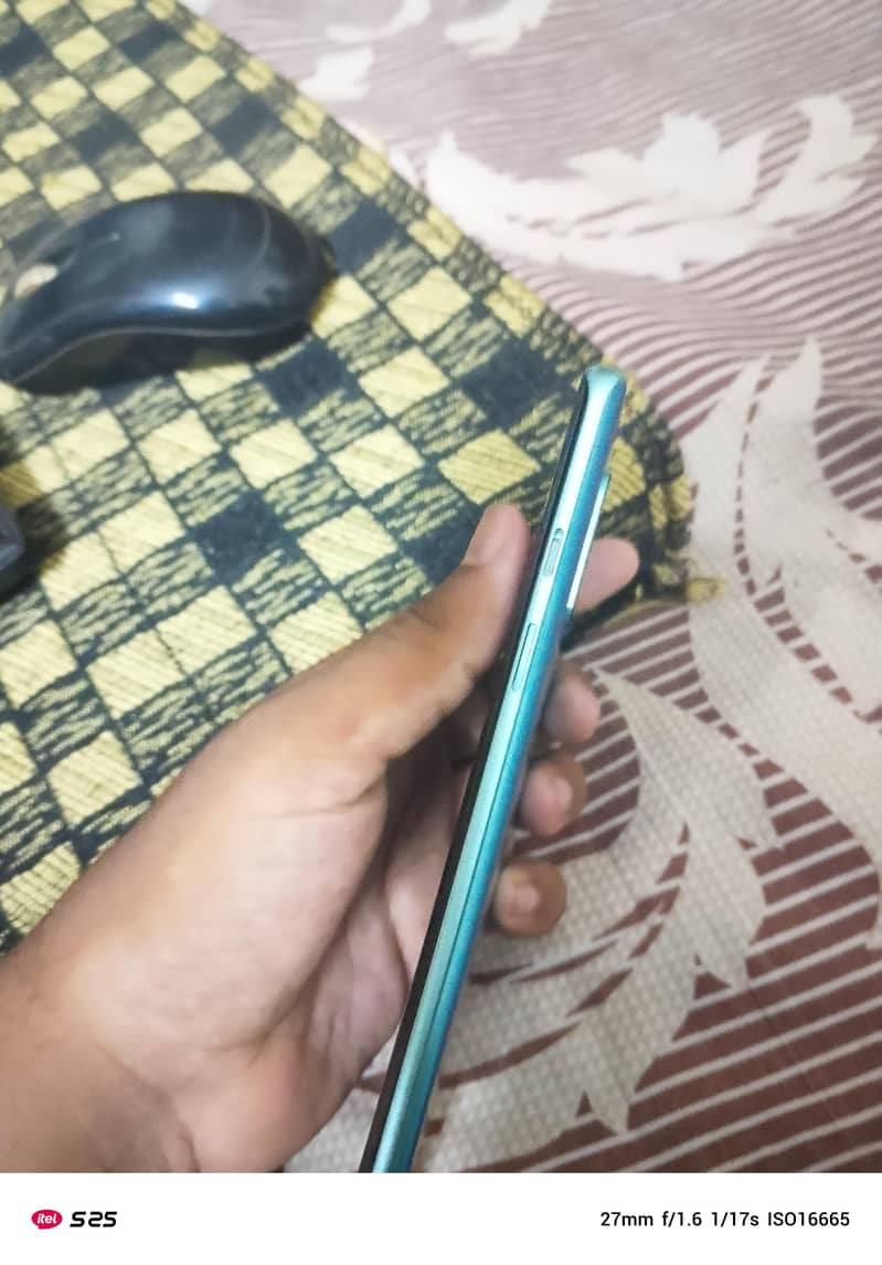 One Plus 8 6