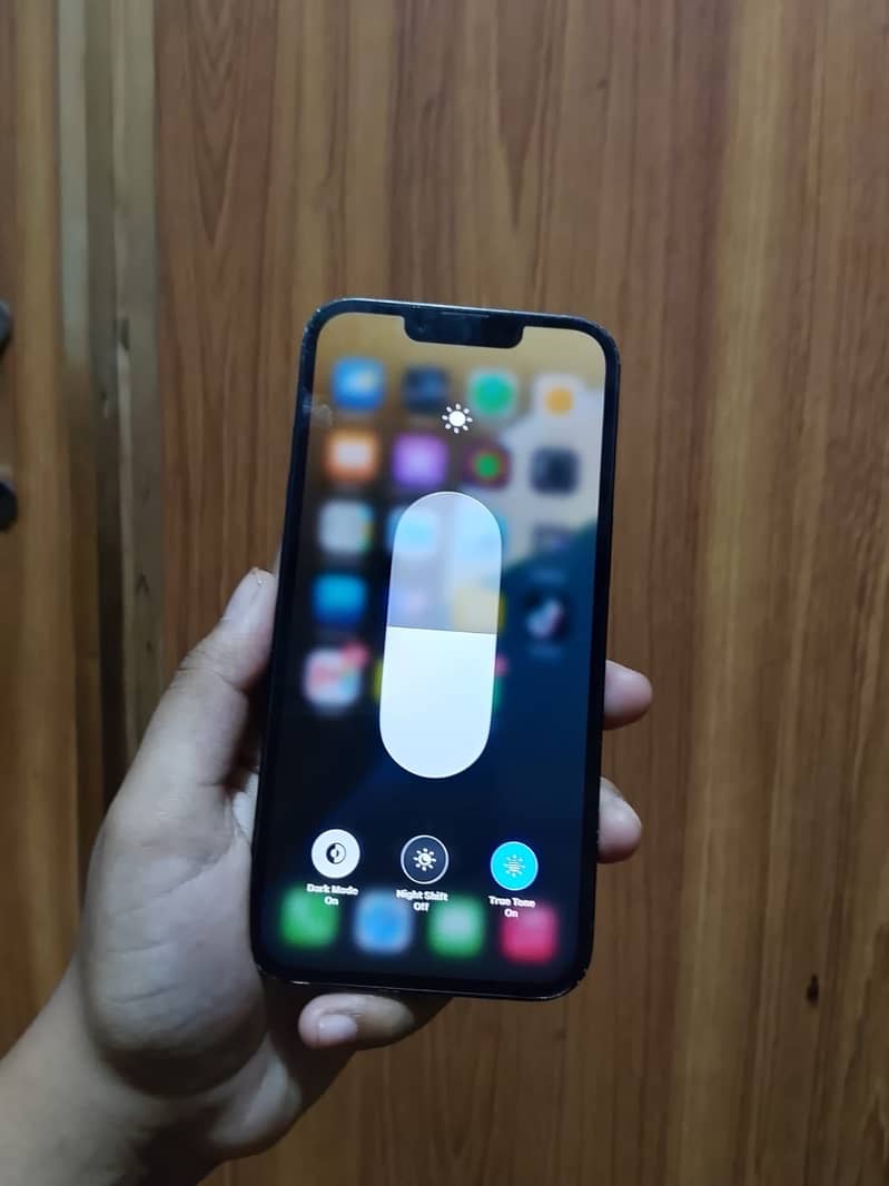 Apple iPhone 14 Jv 3