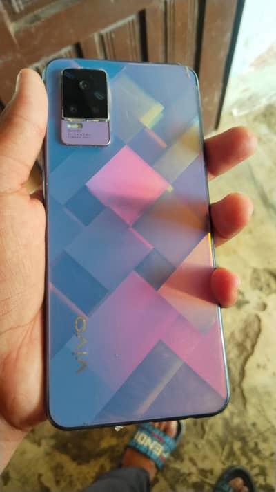 Vivo V21e