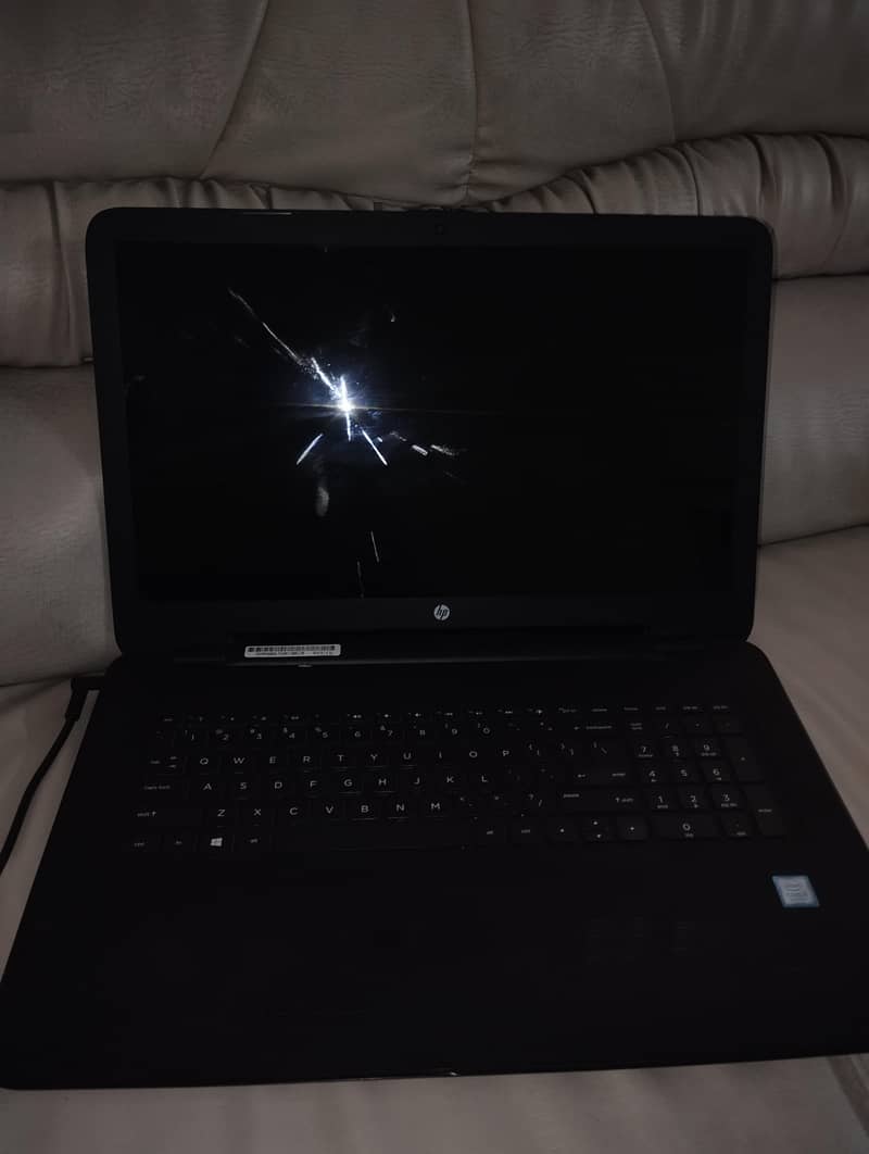 HP Notebook 17 1