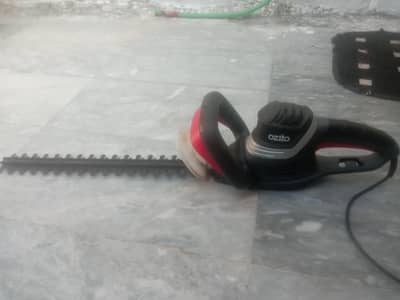plants cutting machine