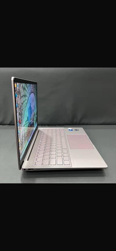 HP Pavilion Plus 14” OLED, 13 GEN