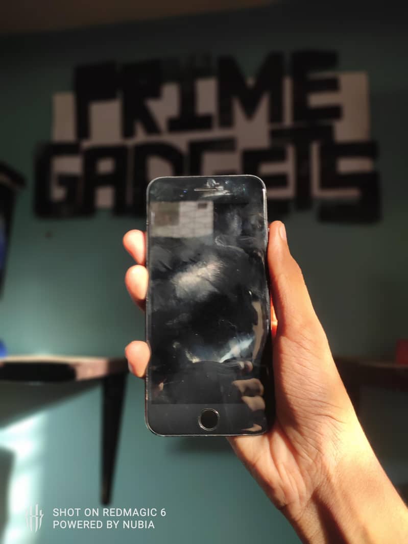 Apple iPhone SE 4