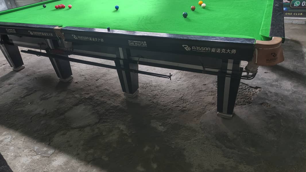 Snooker table 2