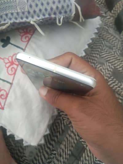 exchange possible with same range phone