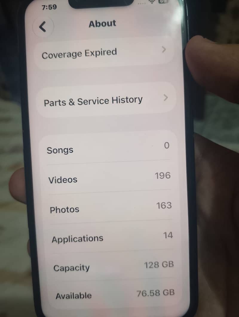 Apple iPhone 13 0