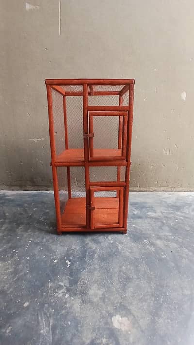 Wooden hen cage