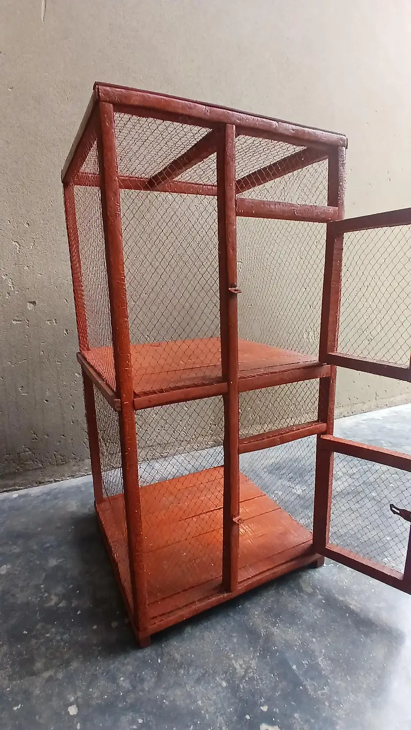 Wooden hen cage — photo 6