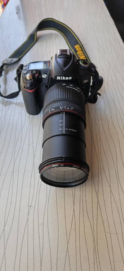 Nikon D90 with 28-300mm lens