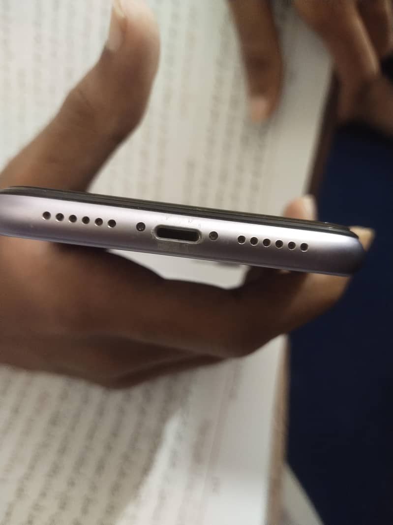 Apple iPhone 11 1