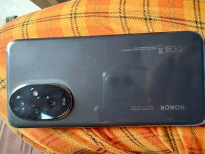 Honor 200.12. 12.5G . .