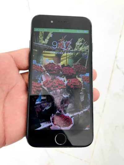 Apple iPhone 7 Official Pta Approved 32 GB