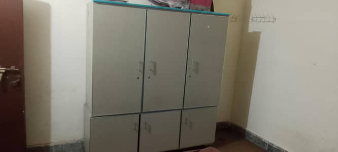 three doors Almirah in brand new condition full size