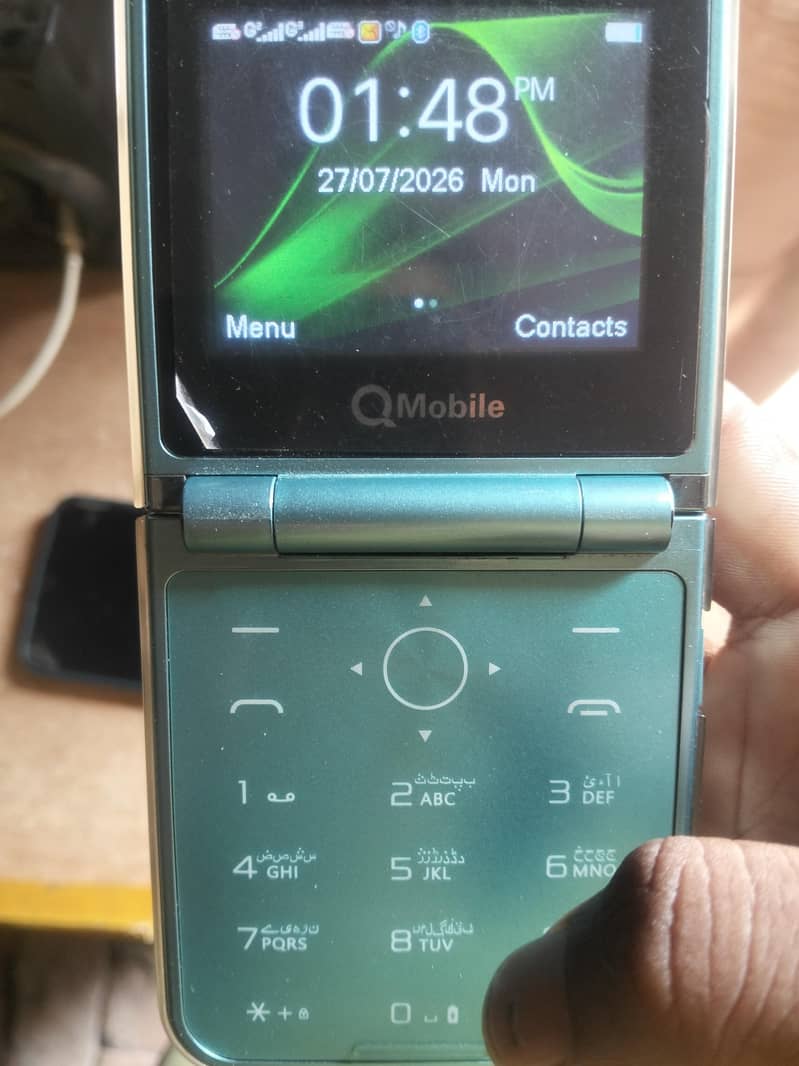 QMobile phantom 1
