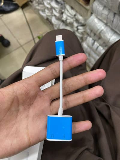 Type C to 3.5mm Audio Aux + Charging Splitter / Converter
