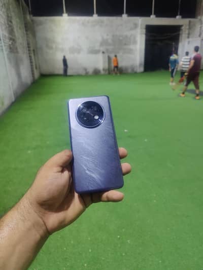 Realme 13 Plus
