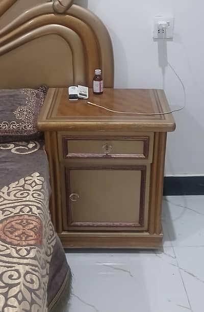 Bed for sale with side tables and dressing table.