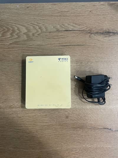 Huawei EchoLife HG8120C GPON Terminal (Fiber ONT)