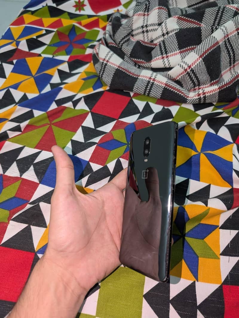 One Plus 6T 2