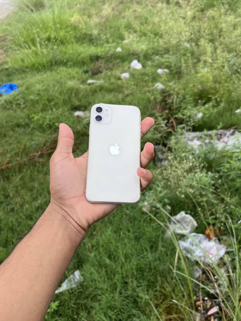 Apple iPhone 11 5