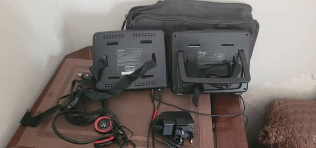 2 lcd player hai
