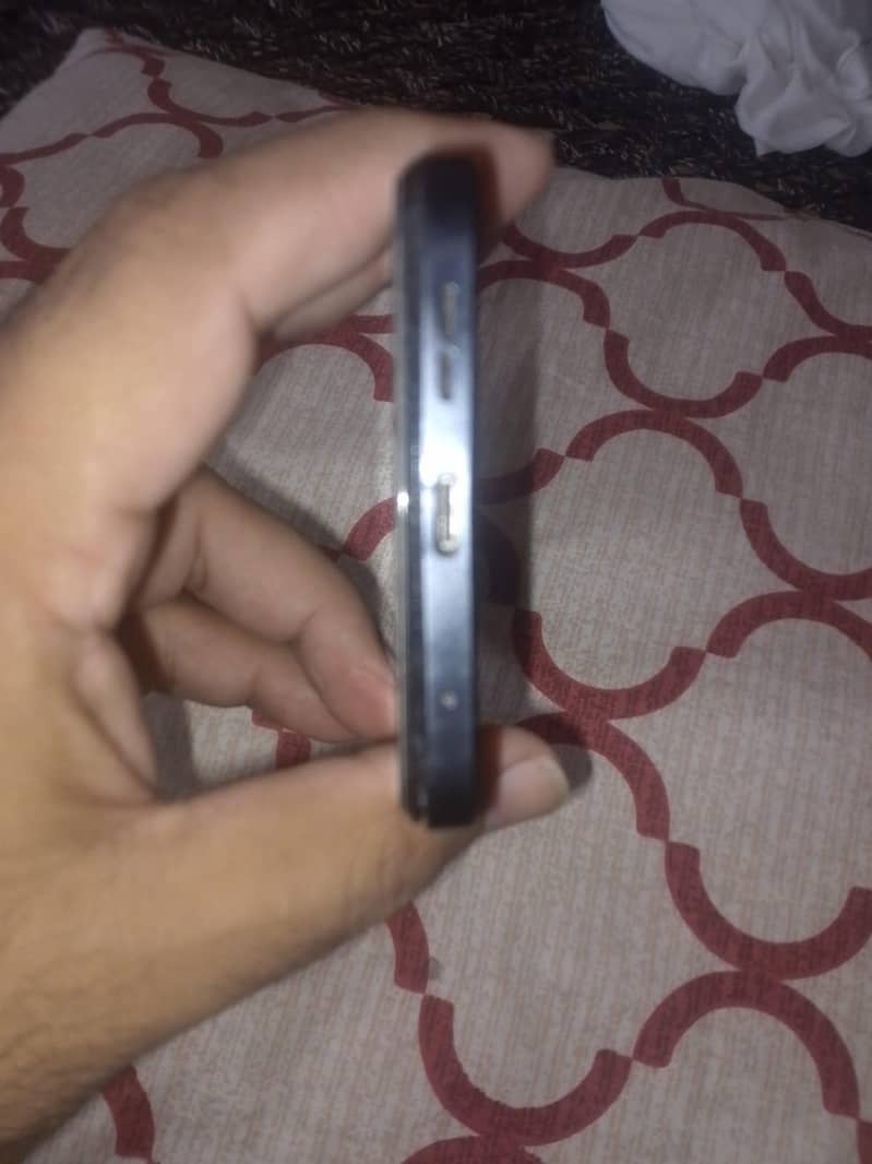Xiaomi Redmi Note 12 4