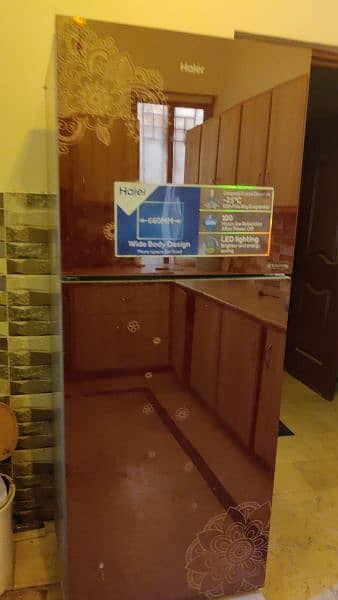 Haier  Refrigerator medium size double door fridge 0326/6773/255