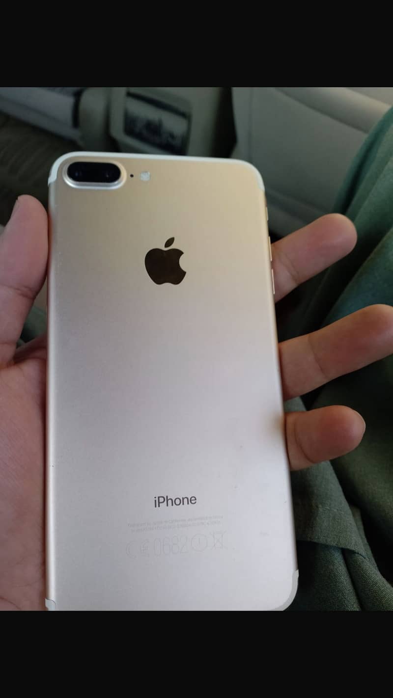 Apple iPhone 6S 1