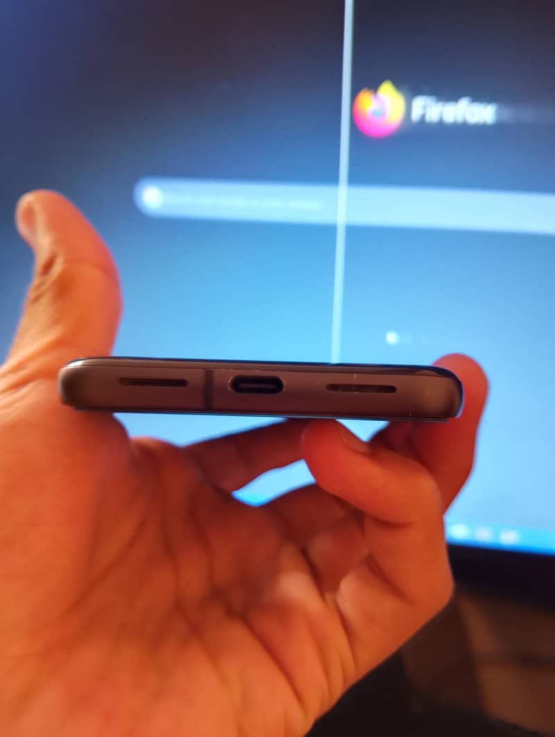 Google Pixel 8 7