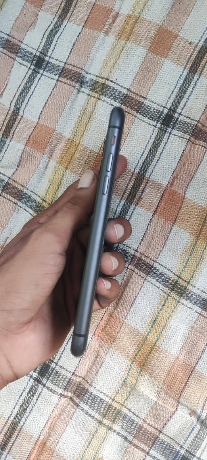 Apple iPhone 11 1