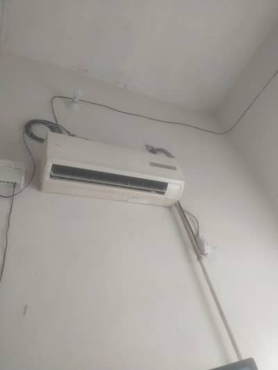 1 ton ac of haier All okay