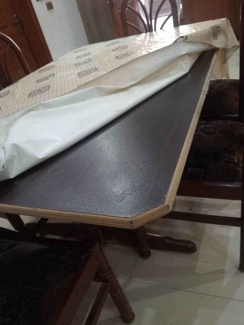 dining table with 6  2