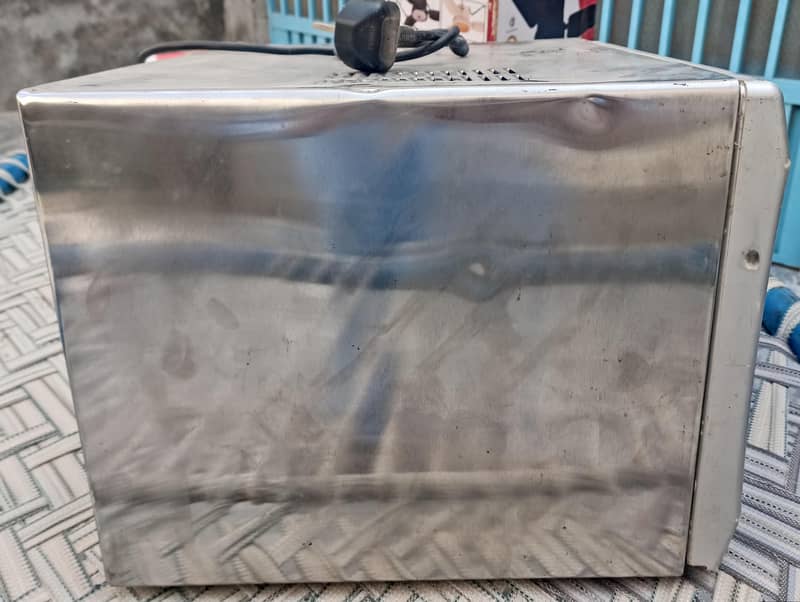 Microvave Oven 3