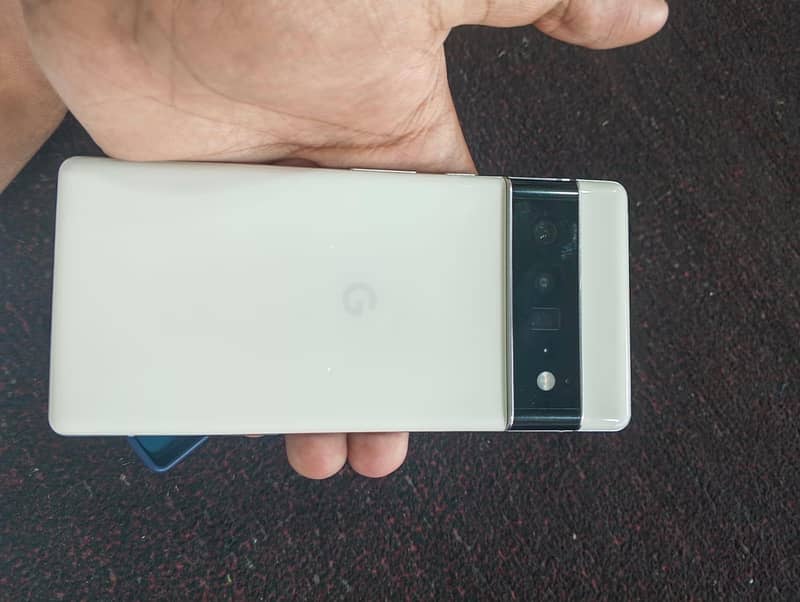 Google Pixel 6 Pro 2