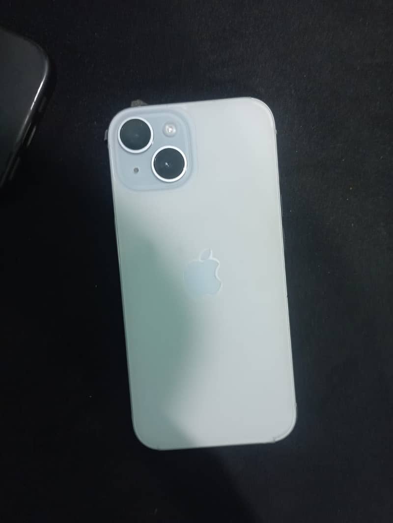 Apple iPhone 15 3