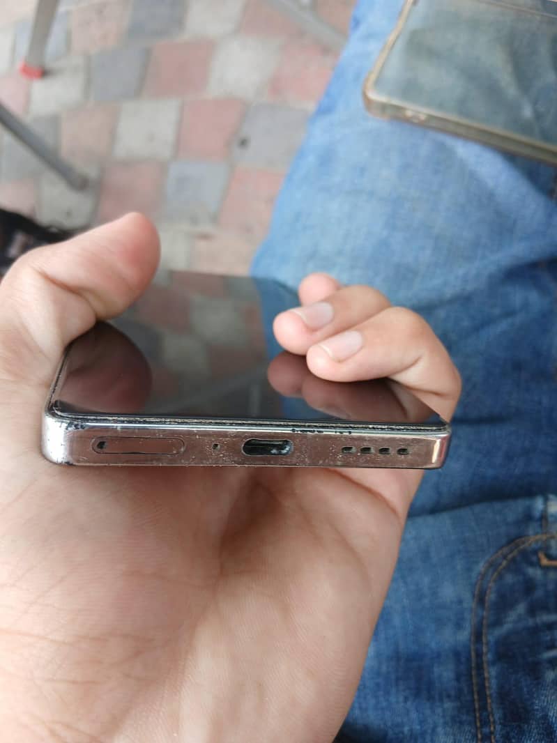 Infinix Note 40 2