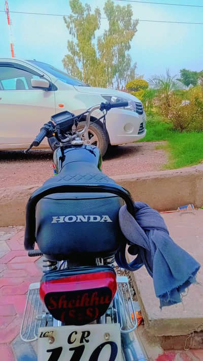 United Bike For sale Condition 10/10 Islamabad registration