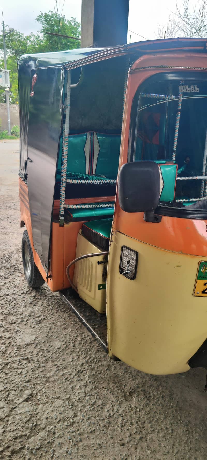 AUTO RICKSHAW 2