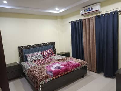Par Day and short Time One and Two BeD Room appaertment Available Bahria Town Phase 4 and 6 Empire Heights 2 family apartment any time available