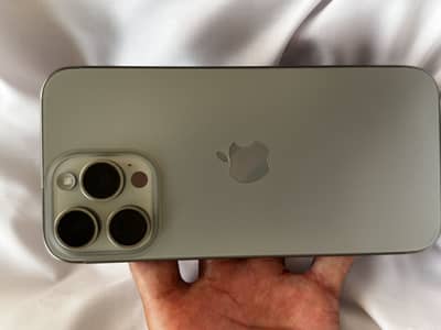 Apple iPhone 15 Pro Max
