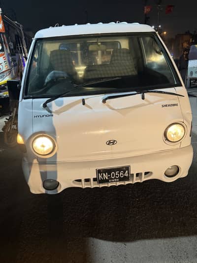 Hyundai Shehzore 2005