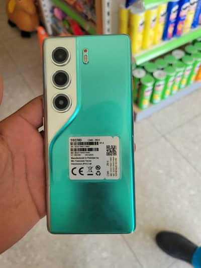 Tecno CAMON 40 Pro
