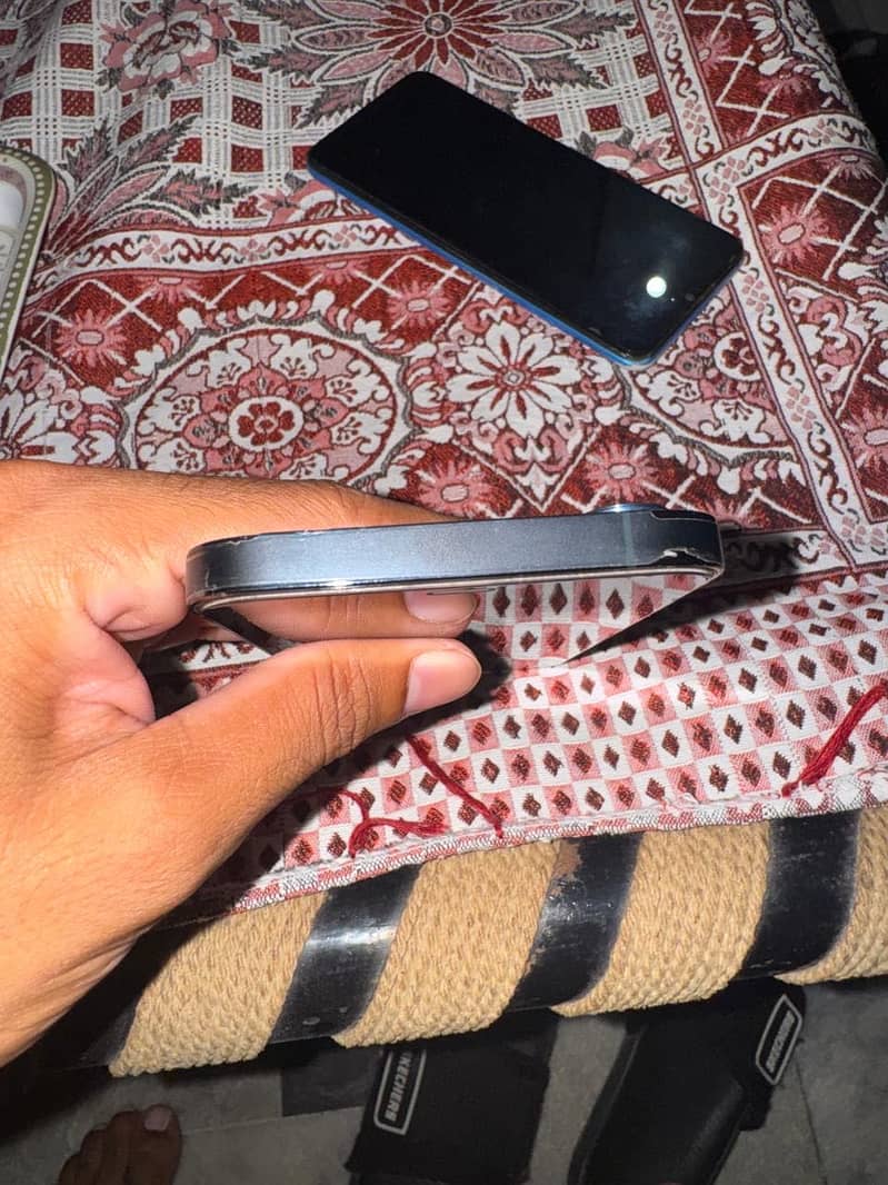 Apple iPhone 12 Pro 2