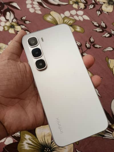 Infinix HOT 60 PRO